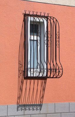 【欧式锻造铁艺护窗 铁艺防盗护窗 锻打铁工艺 美观大方】价格,厂家,图片,其他窗,北京顺兴昌工贸-