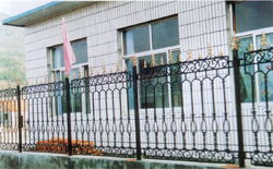 铸铁 铁艺栏杆图片,铸铁 铁艺栏杆高清图片 临朐县旭东金属属制品厂,